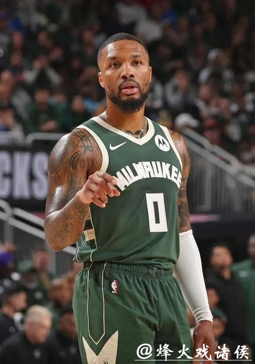 双探花低迷绿军负猛龙 利拉德30分雄鹿胜魔术