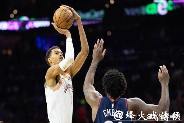 布里奇斯41分文班空砍42+18 尼克斯险胜马刺 布里奇斯41分文班空砍42+18 尼克斯险胜马刺