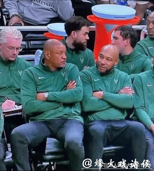 米切尔绝杀骑士7连胜送雄鹿5连败 绿军灭黄蜂